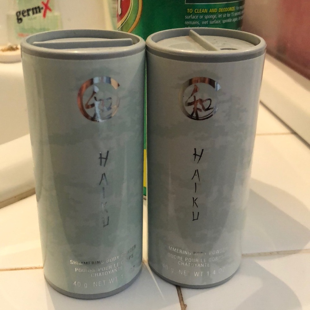 Avon Haiku Shimmer Powder